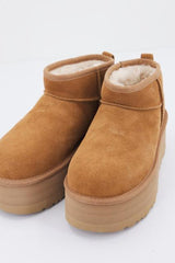 UGG - Stivaletti Classico Ultra Mini Platform