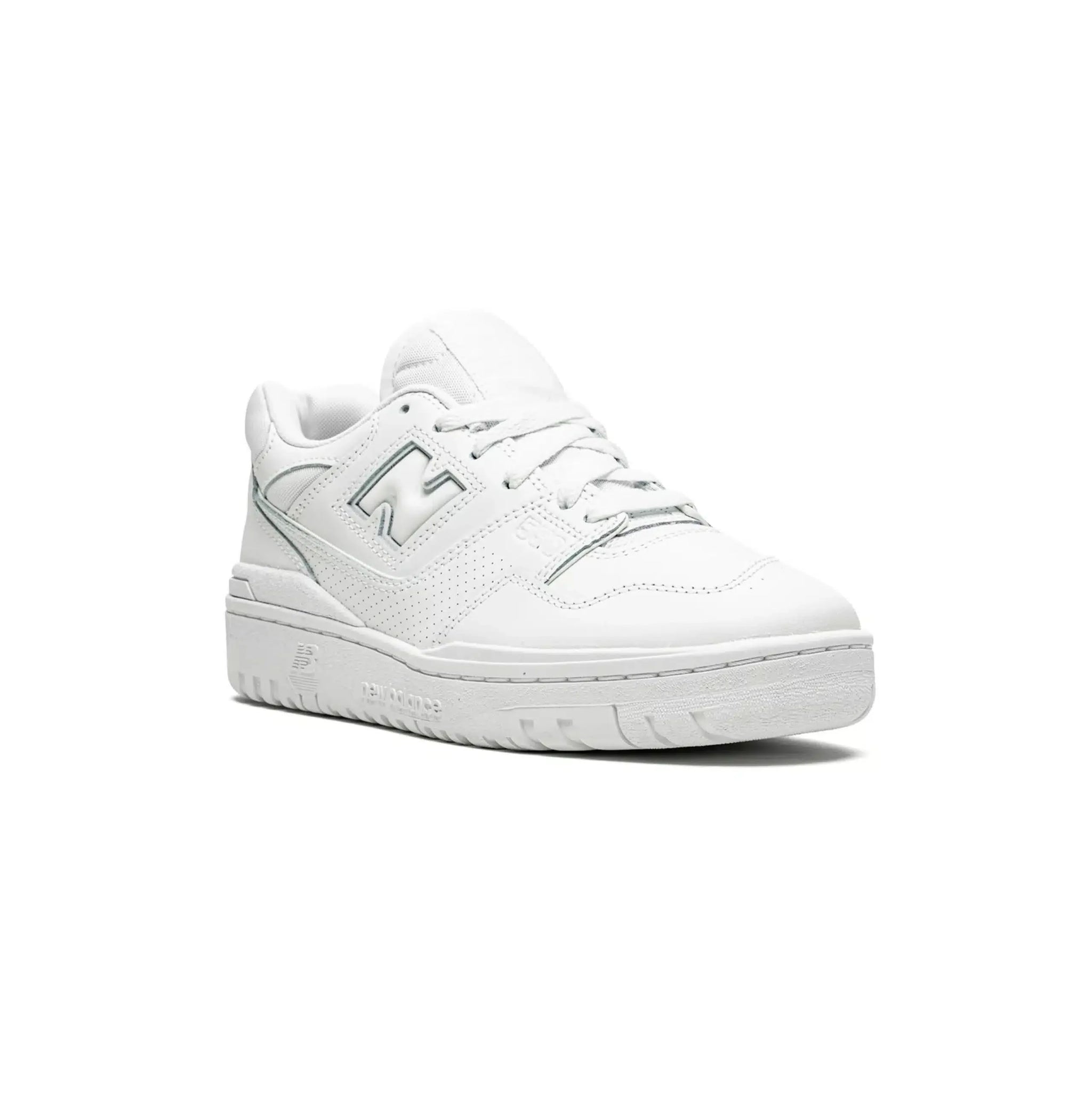New Balance 550 sneakers in pelle da uomo completamente bianche, stile retrò casual