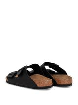 Birkenstock Arizona sandali unisex neri con plantare anatomico che offre un buon supporto
