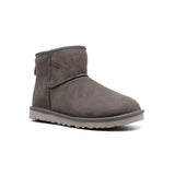 UGG Classic – Stivali invernali grigi